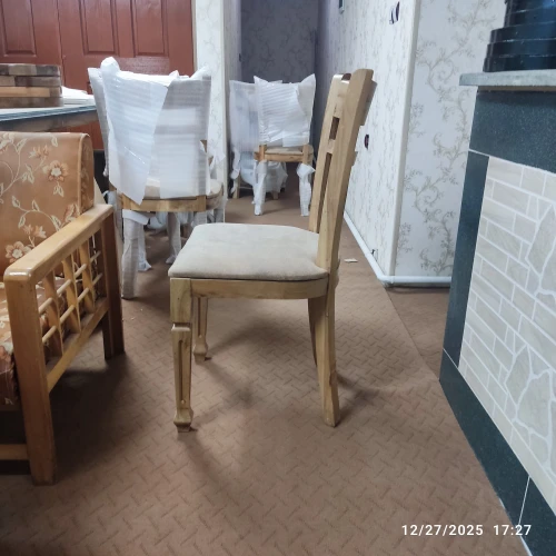 صندلی چوبی کلاسیک خزرچوب